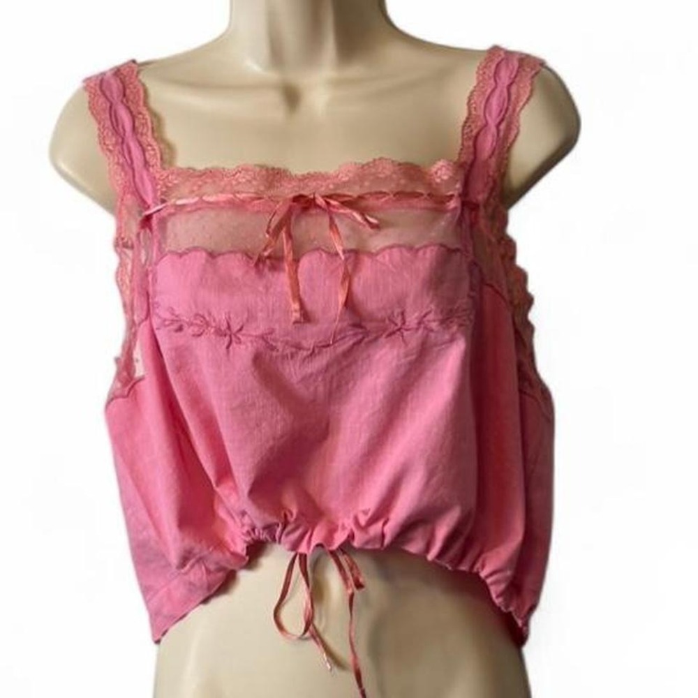 Forever That‎ Girl Pink Lace Square Neck Cropped Bubble Tank Top